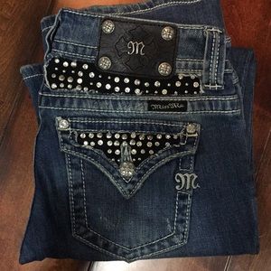 Miss me women’s Jeans; size 27 - like new